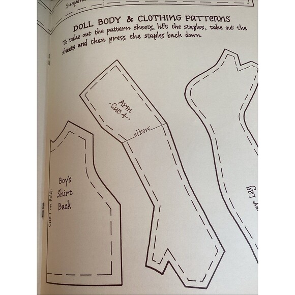The Doll That Ma Made Paperback Pattern Book 15" Folk Dolls & Clothes Piecemaker - Picture 9 of 16